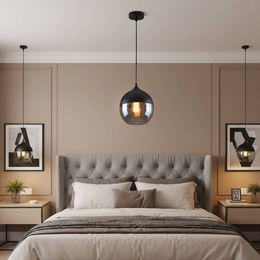 Suspension boule verre et métal noir – Style nordique moderne