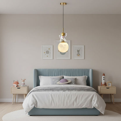 Suspension chambre enfant astronaute