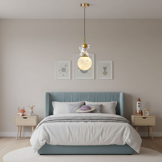 Suspension chambre enfant astronaute