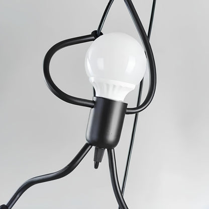 Suspension créative petit homme en fer – luminaire décoratif moderne