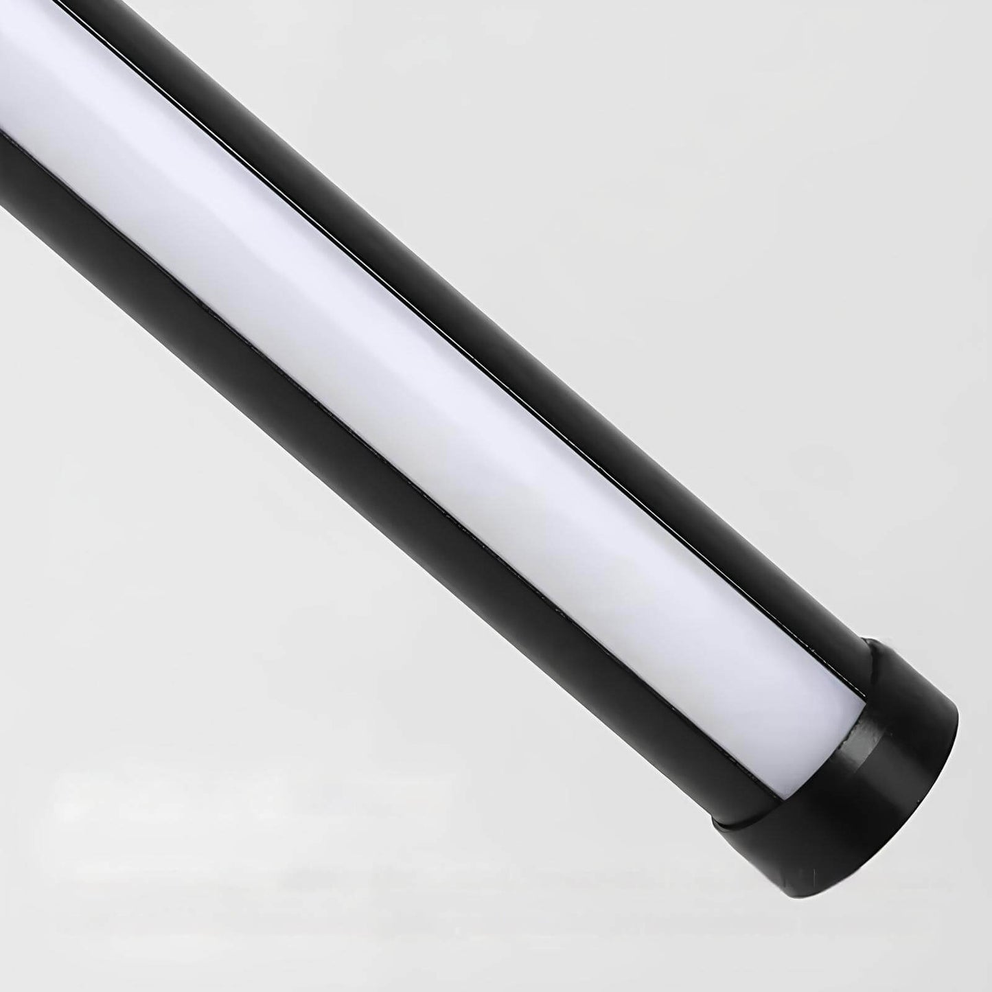 Suspension design longue et élégante