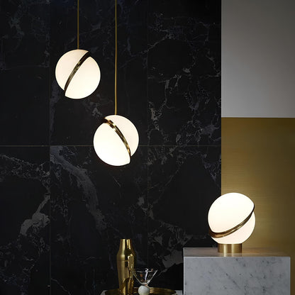 Suspension nordique à bulles blanches – Design moderne et raffiné