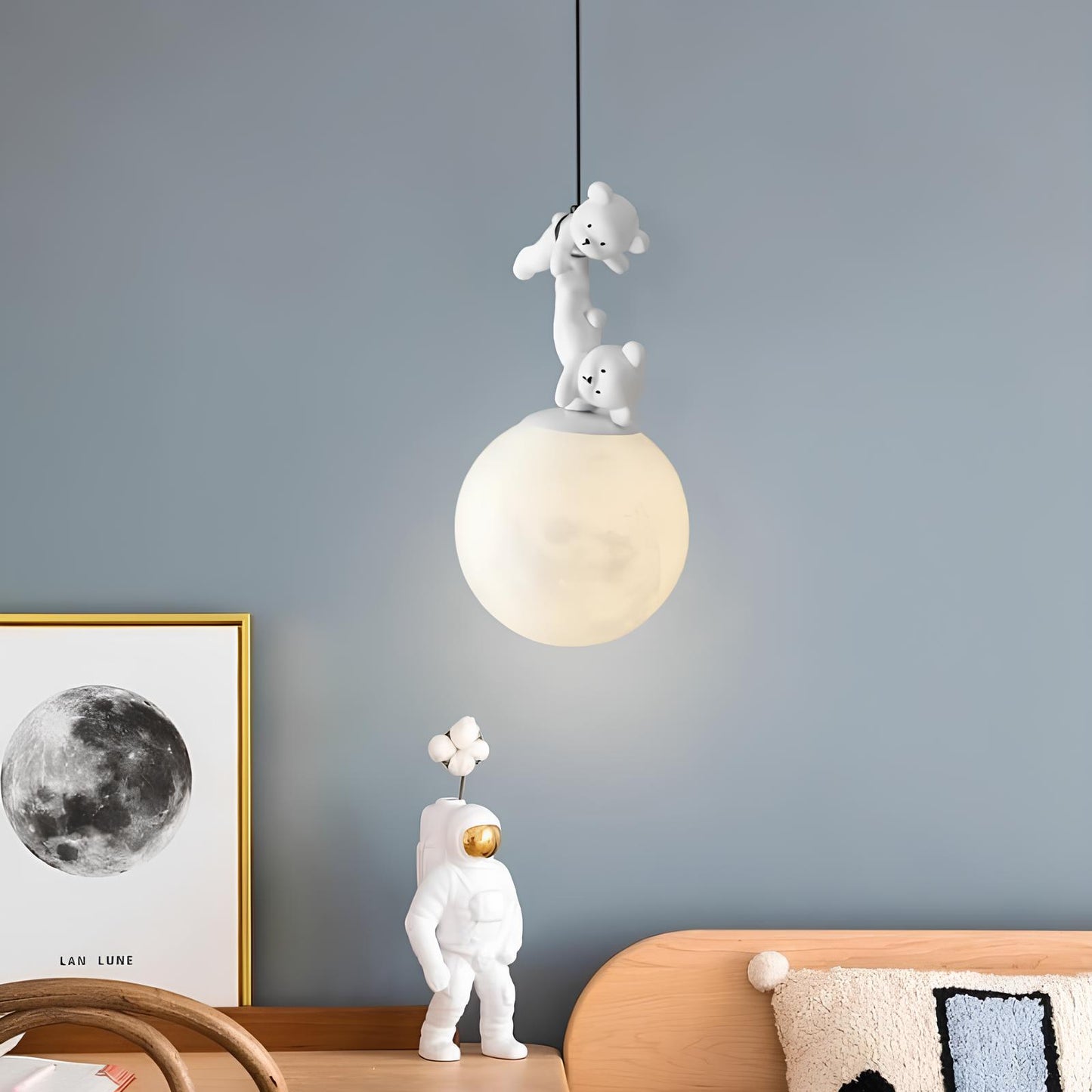 Suspension ourson blanc – Lampe décorative pour chambre d’enfant