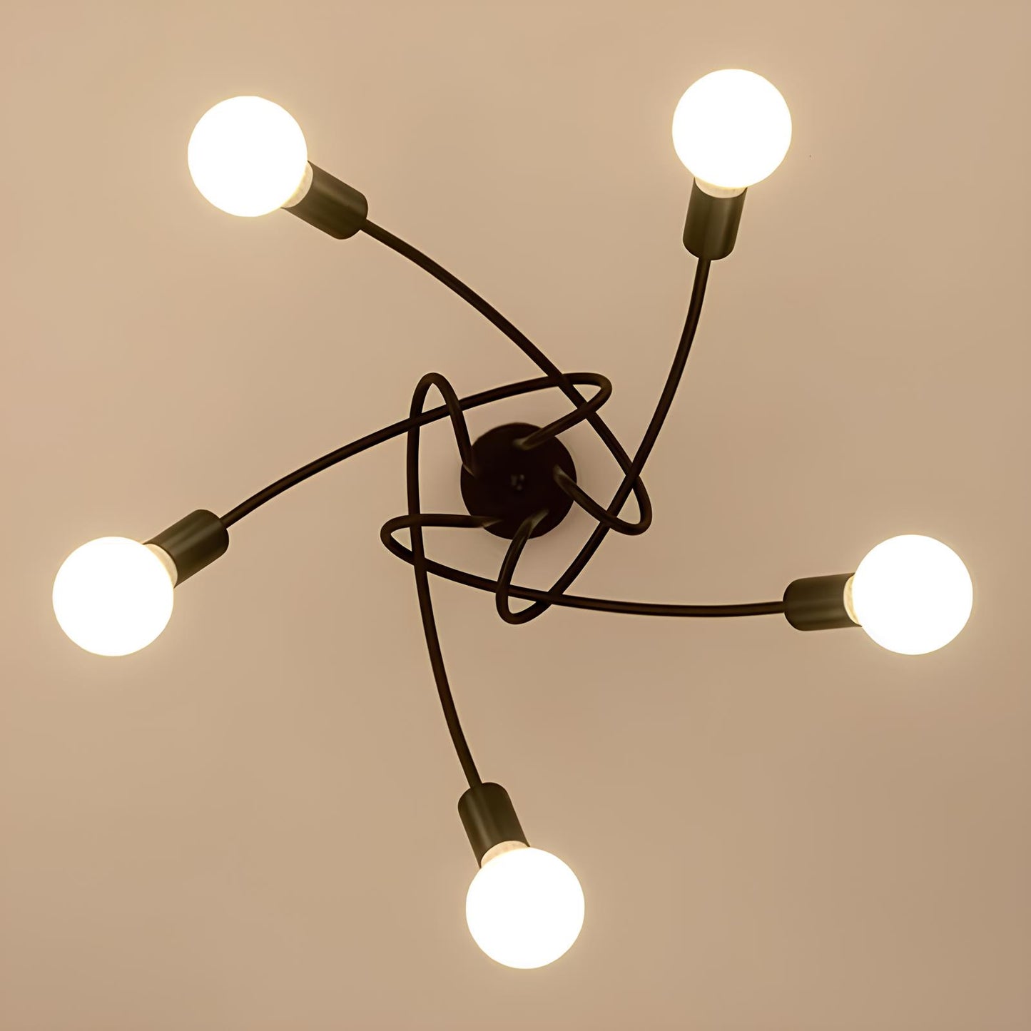 Suspension rétro en fer forgé